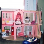 dollhouse