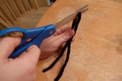 cutting pipe cleaner