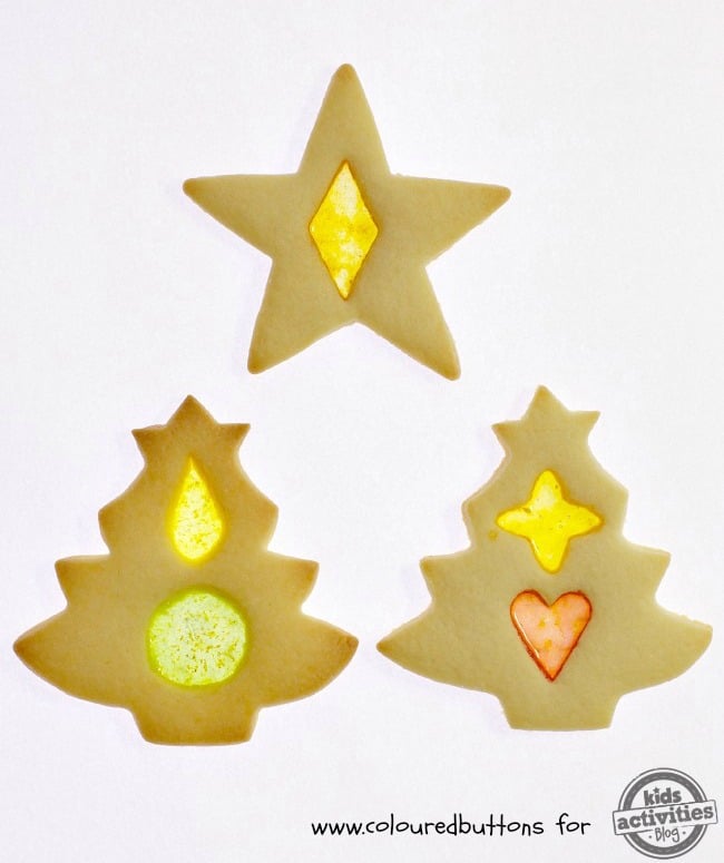 Stained Glass Christmas Cookies - Recipe & Tutorial