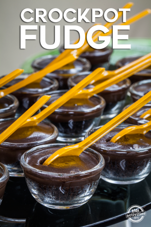 Super Easy Crockpot Fudge