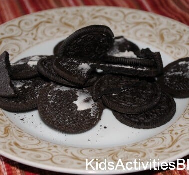plate of cookies