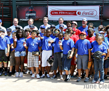 live positively boys and girls club group