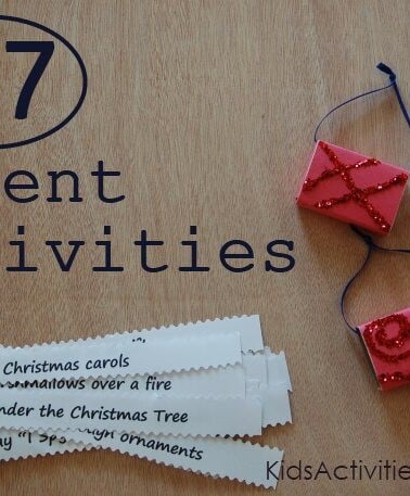Countdown to Christmas with an Advent Calendar - lots of Christmas Activities to do with your kids (includes a printable)