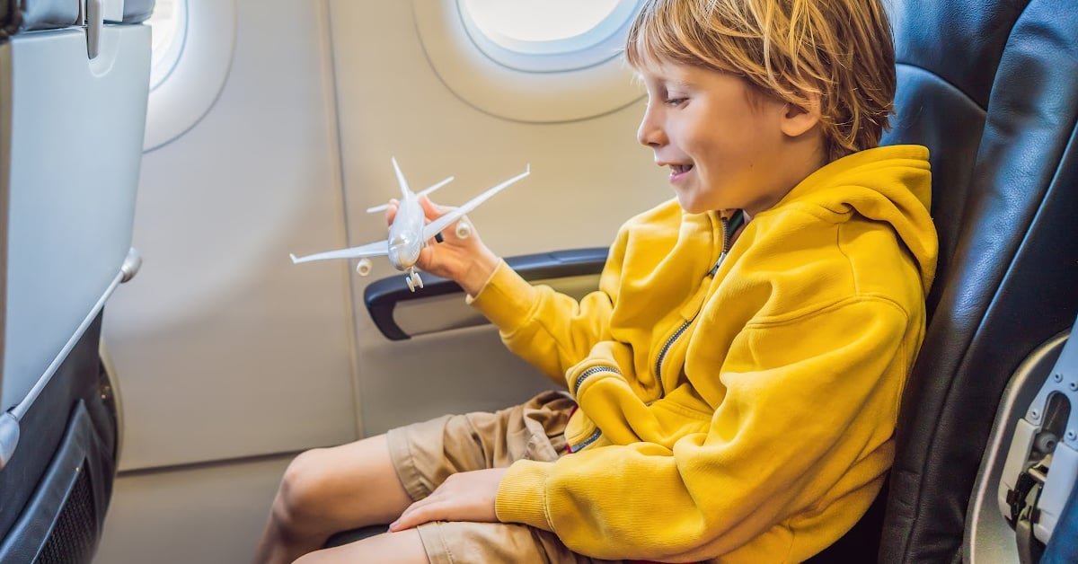 What is Turbulence on a Plane (Explained with Jello) Kids Activities Blog