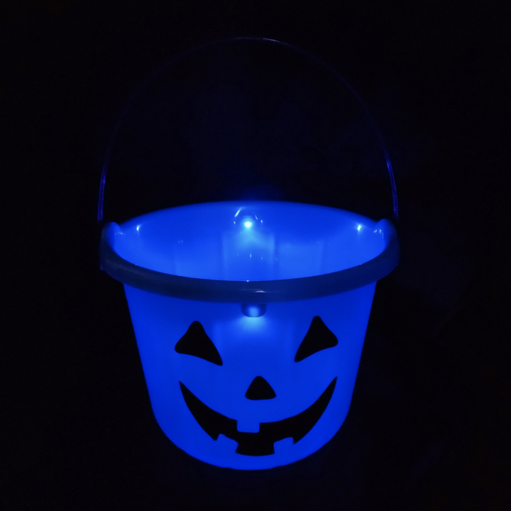 A Mom Is Encouraging The Use of Blue Halloween Buckets to Spread Autism