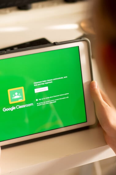200+ Tutorials for How To Use The Most Popular Distance Learning Tools