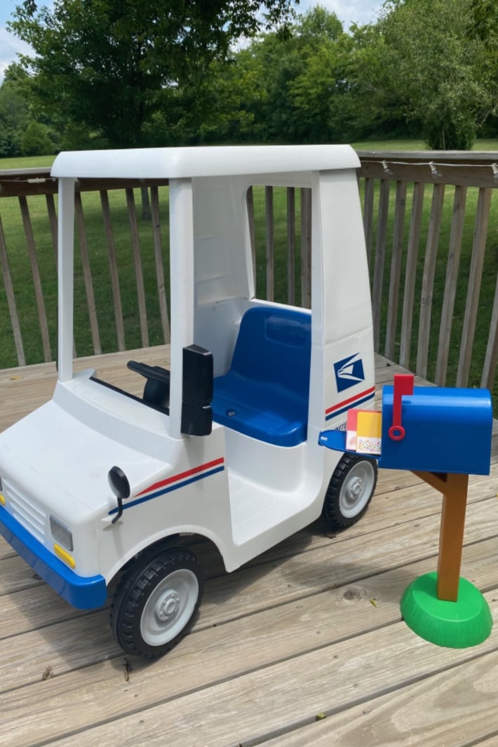 You Can Get Your Kids A Ride On Mail Carrier Truck and It's The Cutest