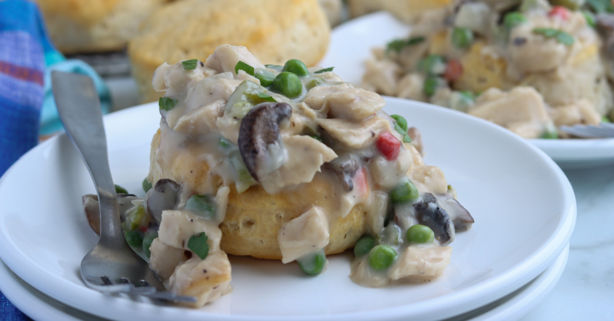 Delicious and Easy One-Pan Chicken a-la-King Recipe