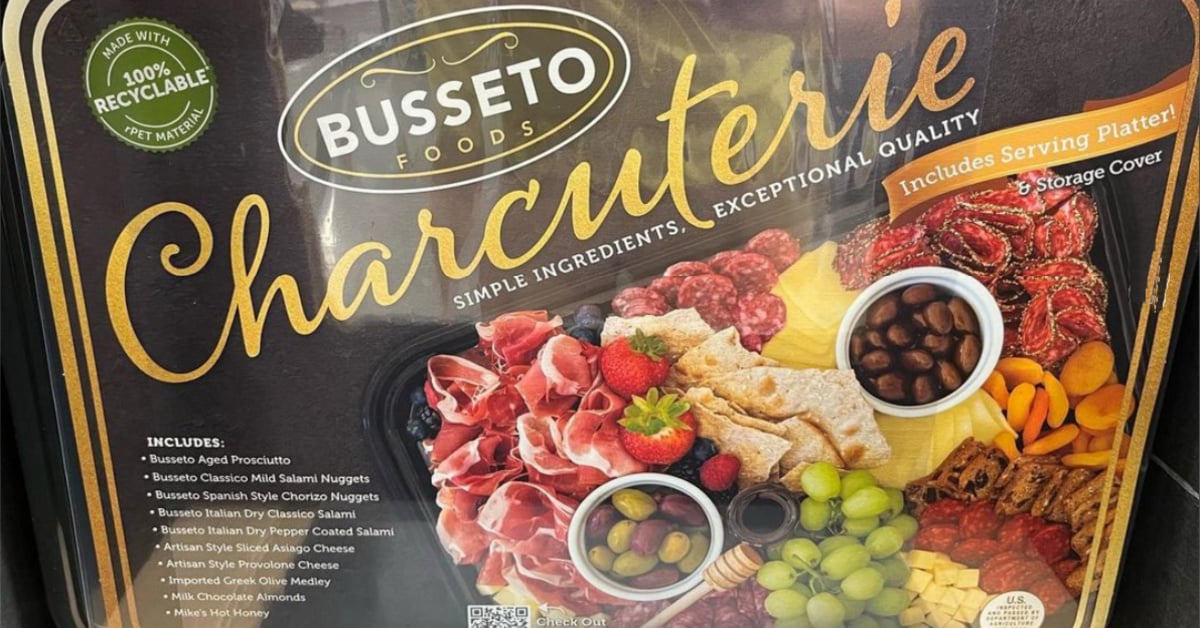 Costco is Selling A Charcuterie Kit That Comes with Everything You Need