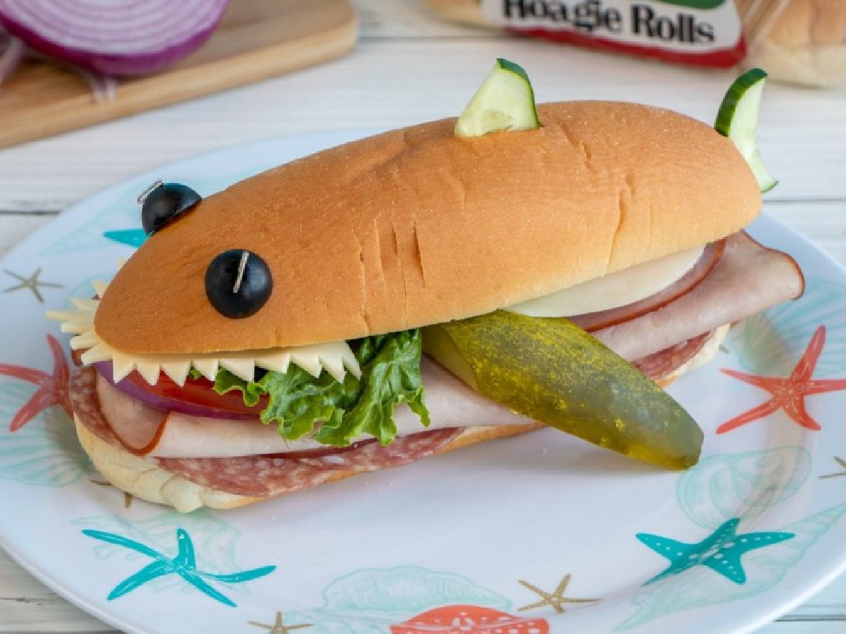 Shark Week- sandwich made to look like a shark- kids activities blog