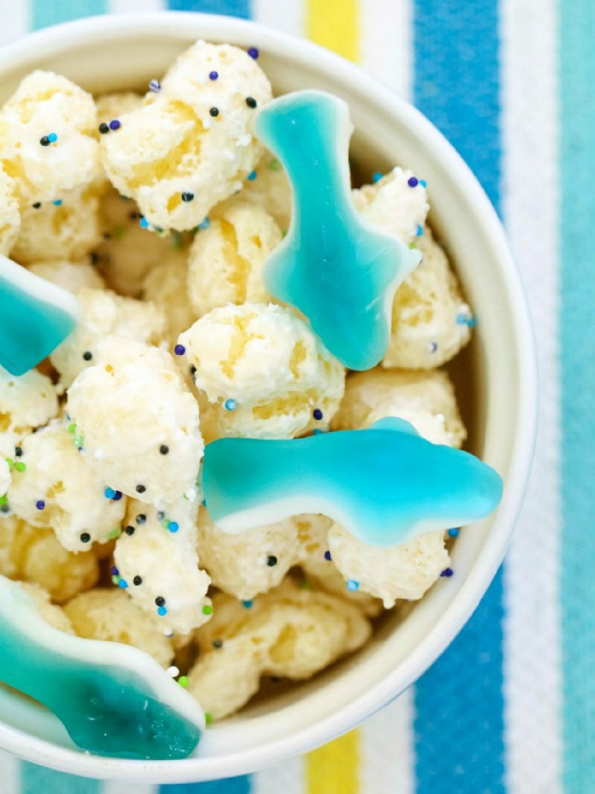 Shark Week- shark snack mix with sprinkles, puff corn, and gummies- kids activities blog