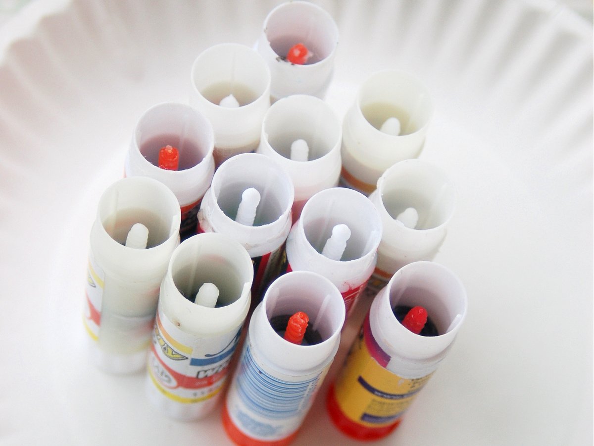 Twistable Crayons- crayons cooling in the glue sticks- kids activities blog