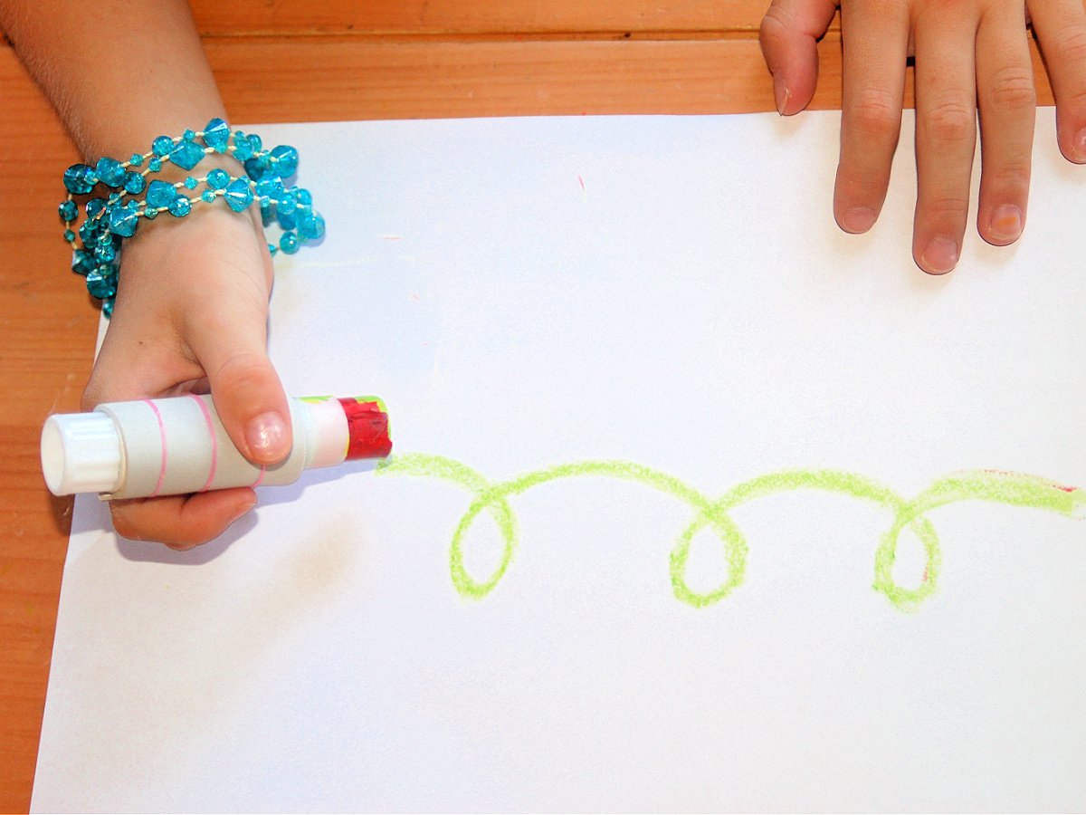 Homemade crayons- hand coloring with crayons on paper- kids activities blog