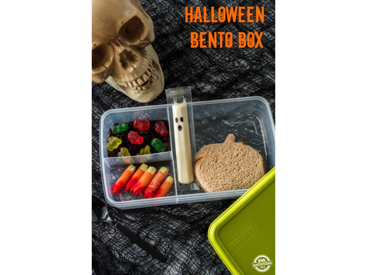 Halloween Recipes- Bento with sandwich cheese carrots and pudding with a skull -Kids Activities Blog