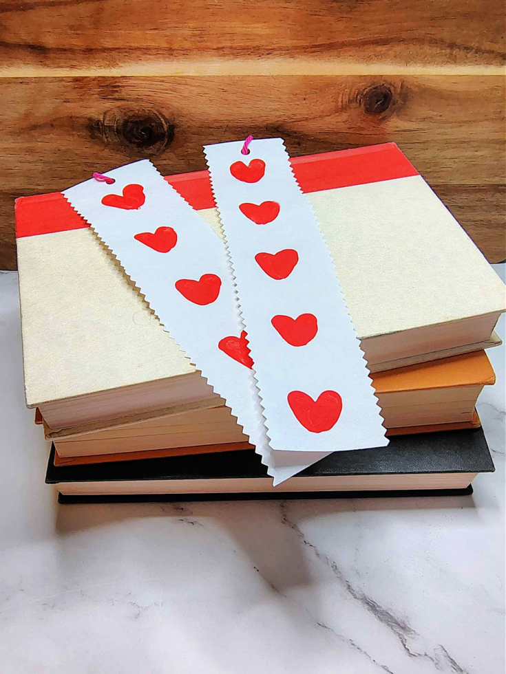 Bookmark Craft- finished- 2 book marks with hots on books